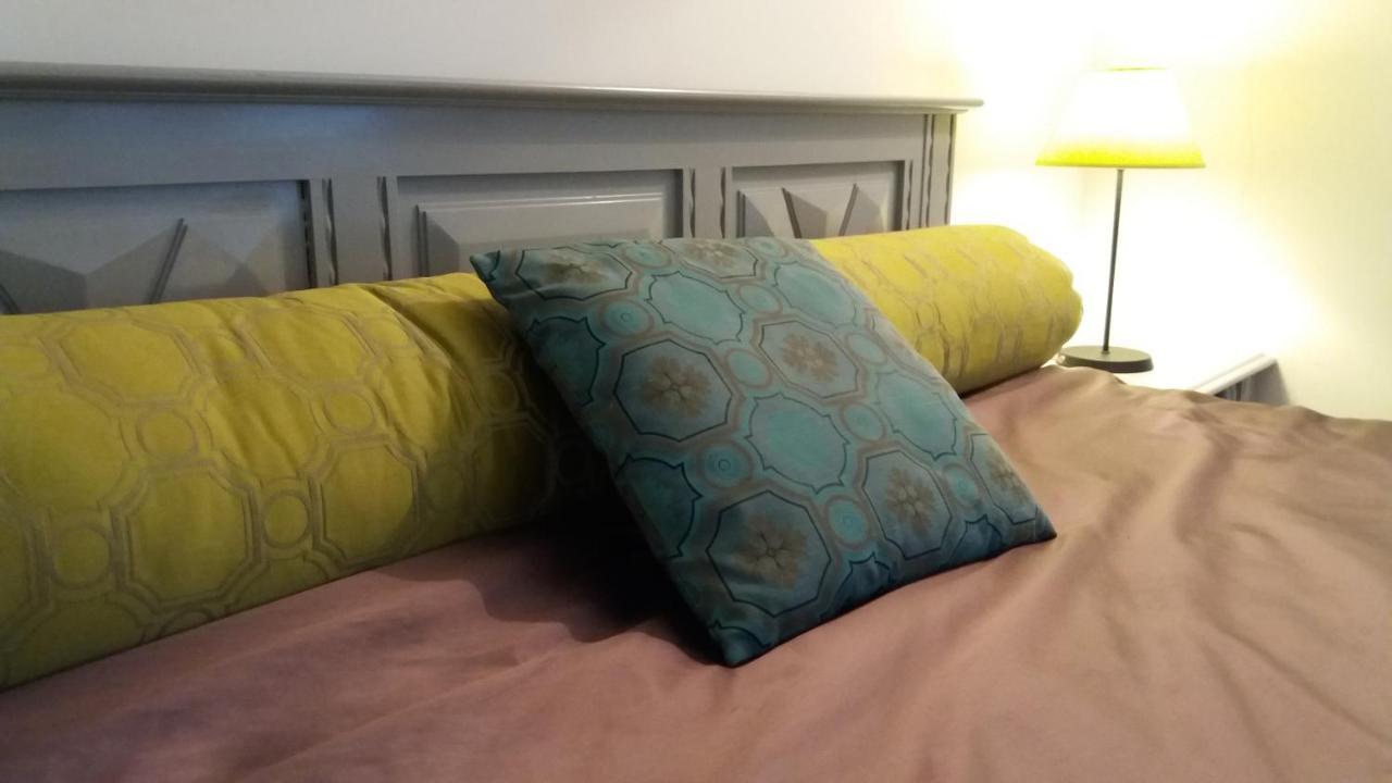 Manoir De La Ville Marie Hirel Екстериор снимка