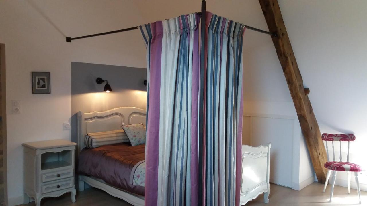 Manoir De La Ville Marie Hirel Екстериор снимка